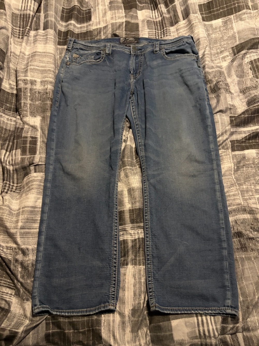 Silver ‘Grayson’ Jeans size 38x30